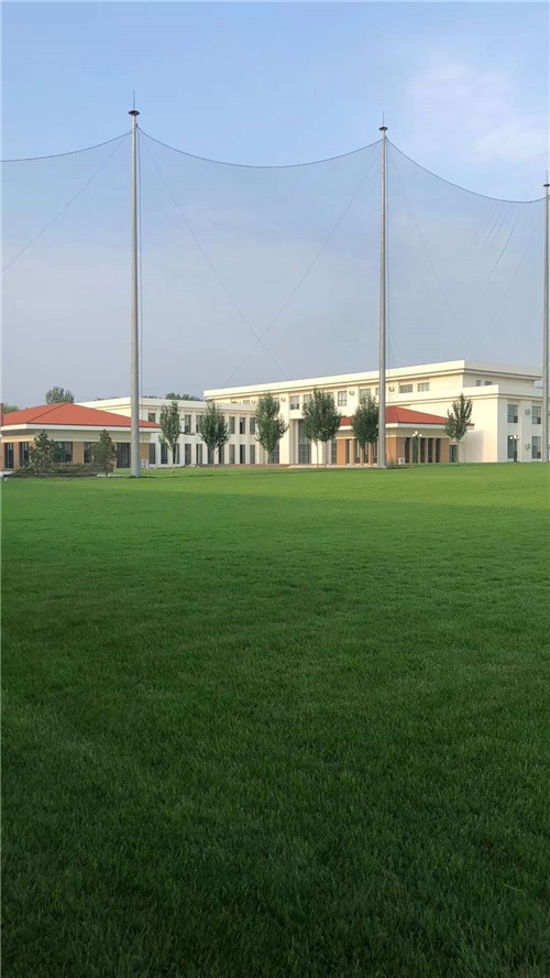 塑膠跑道案例城市學院高爾夫球場